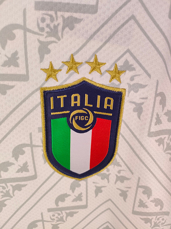 Italy Away 19/20