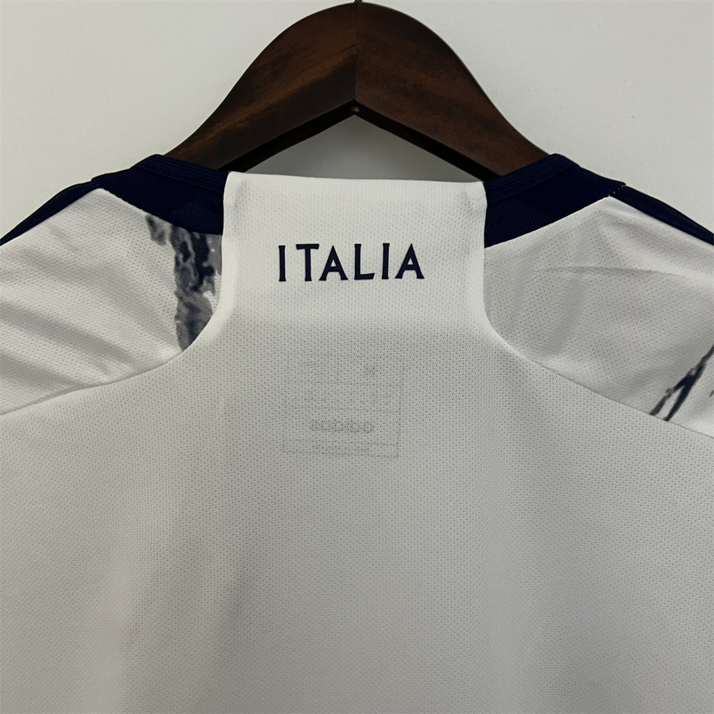 Italy Away 23/24