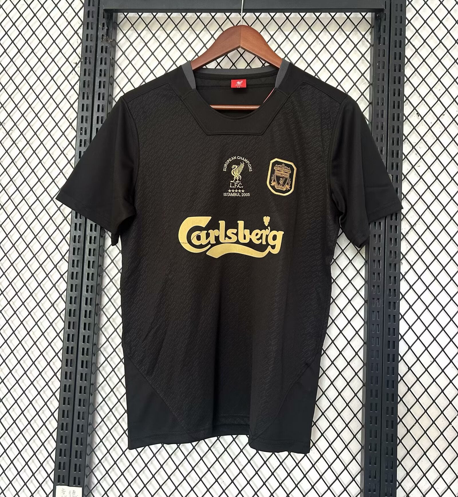 Liverpool Retro Kit 04/05