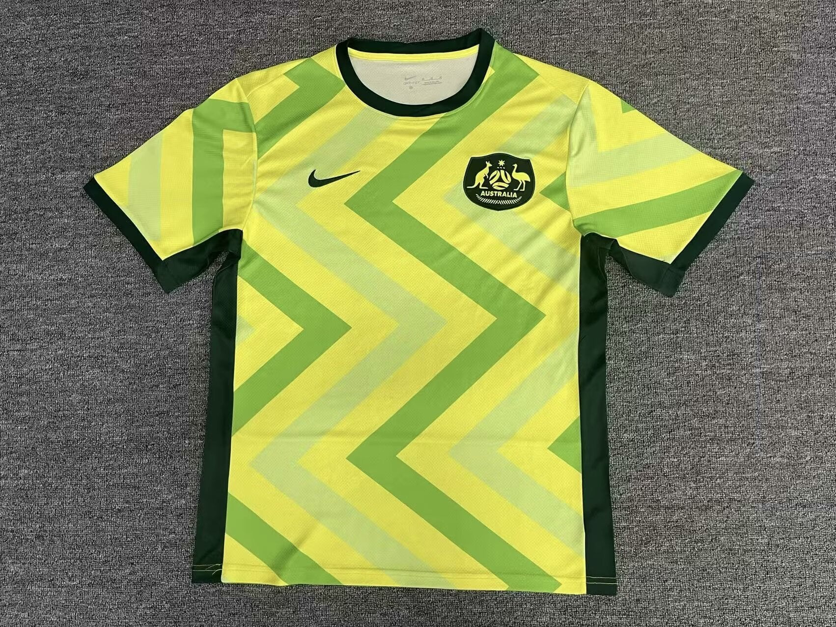Australia Home 25/26