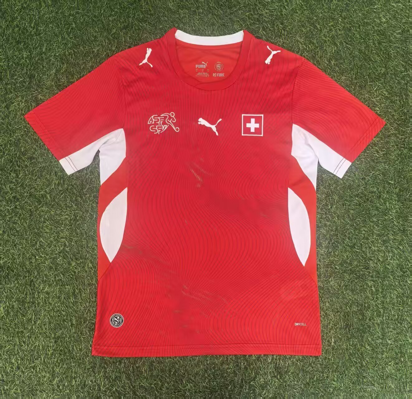 Switzerland Home 26/27