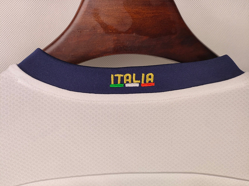 Italy Away 19/20