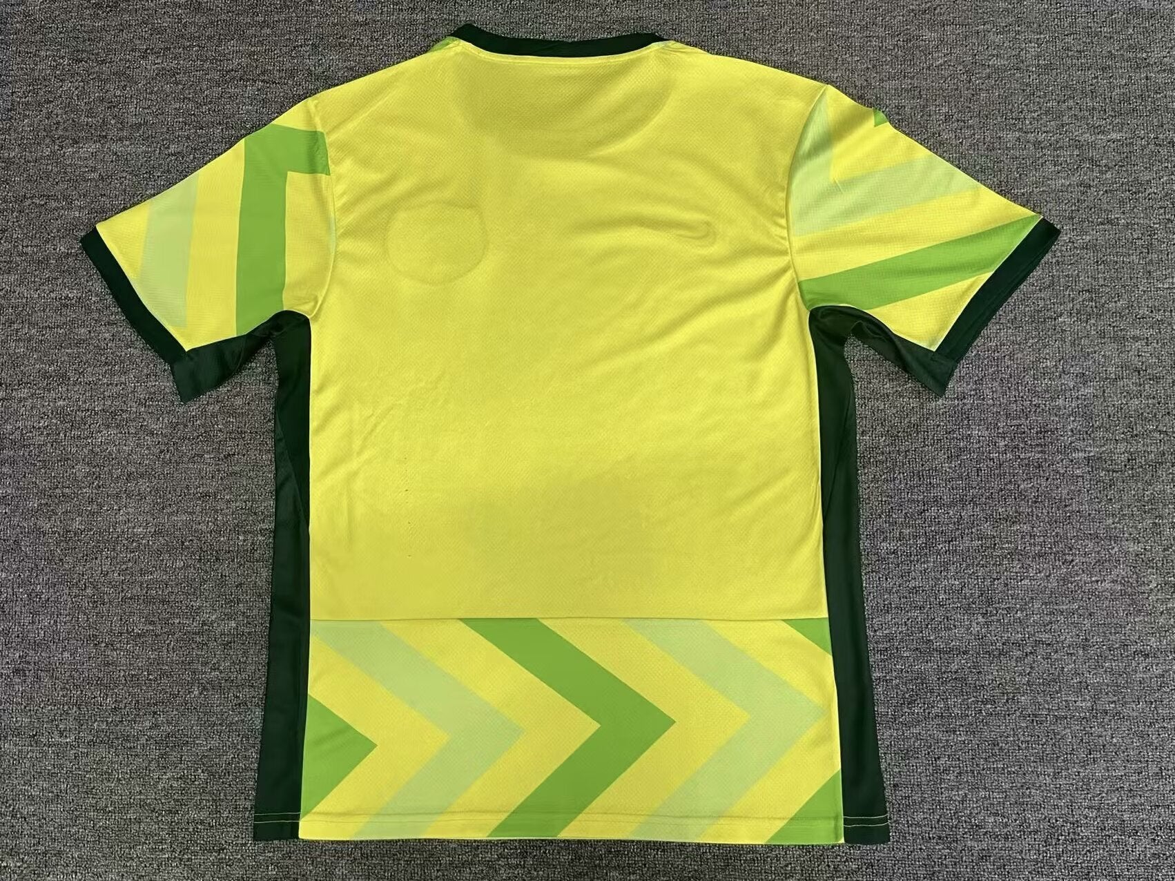 Australia Home 25/26