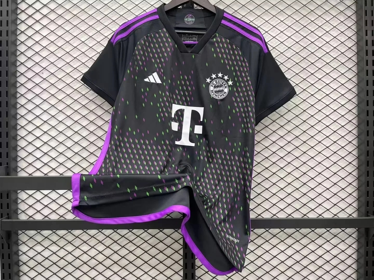 Bayern Munich Away 23/24